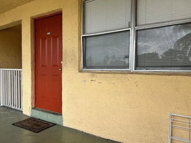 $1,800 | 850 East Commercial Boulevard, Unit 225C, Oakland Park, FL 33334