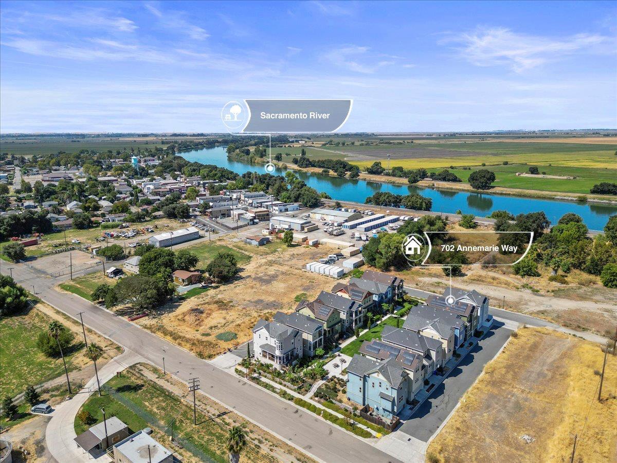 702 Annemarie Way Isleton, CA 95641 - Photo 5 of 18 an aerial view of a city