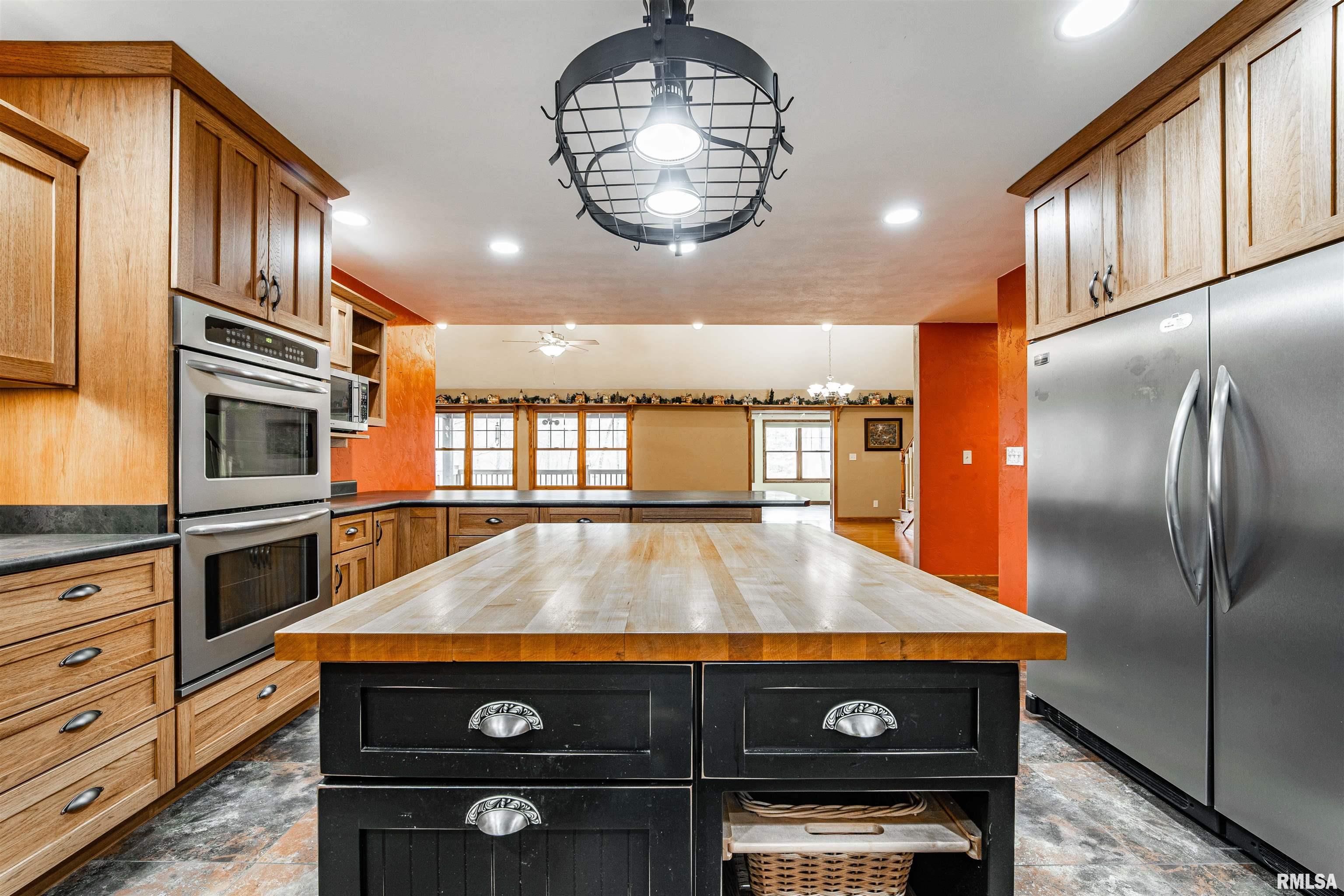 13676 Towerline Road Pekin, IL 61554 - Photo 16 of 50