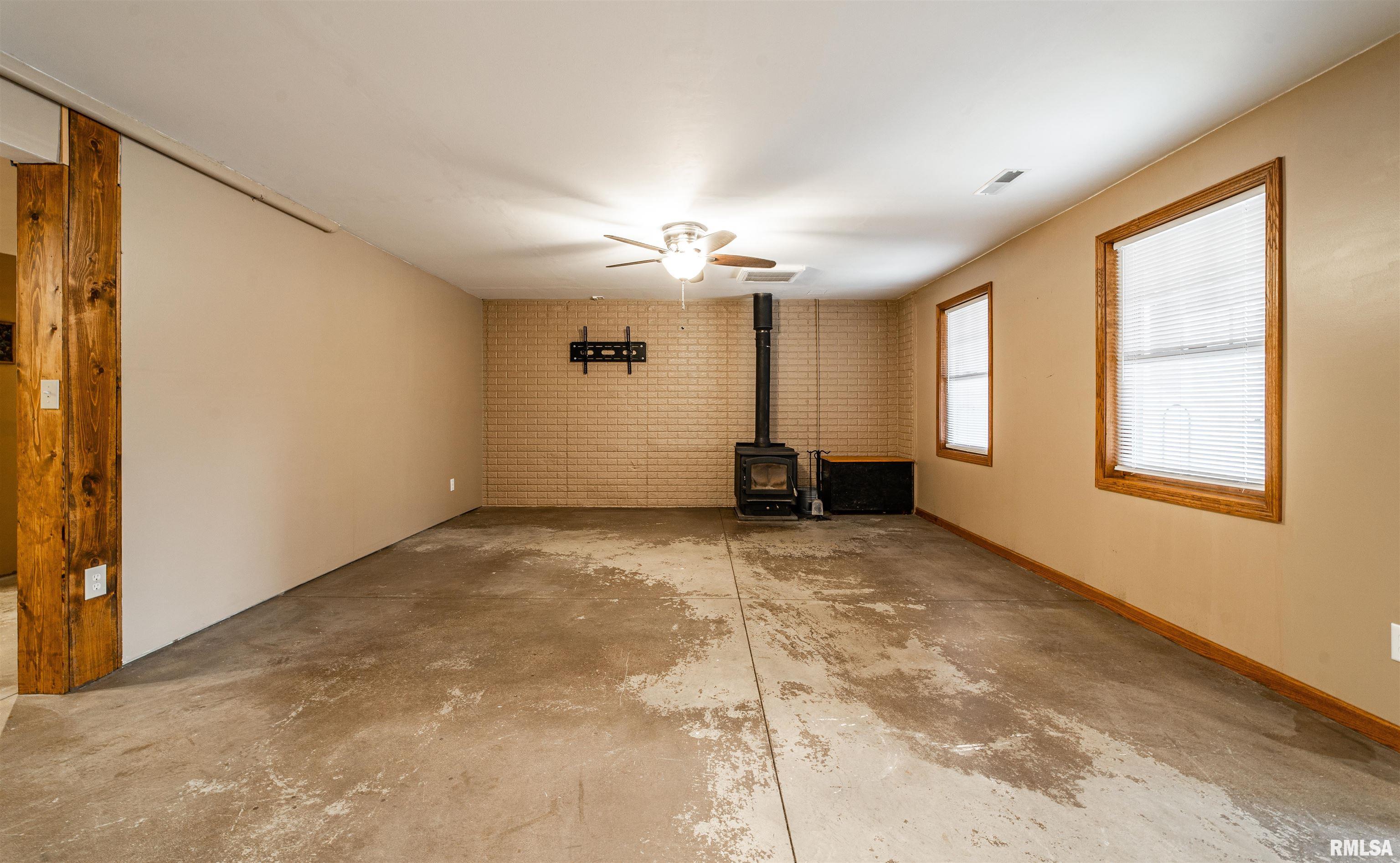 13676 Towerline Road Pekin, IL 61554 - Photo 42 of 50