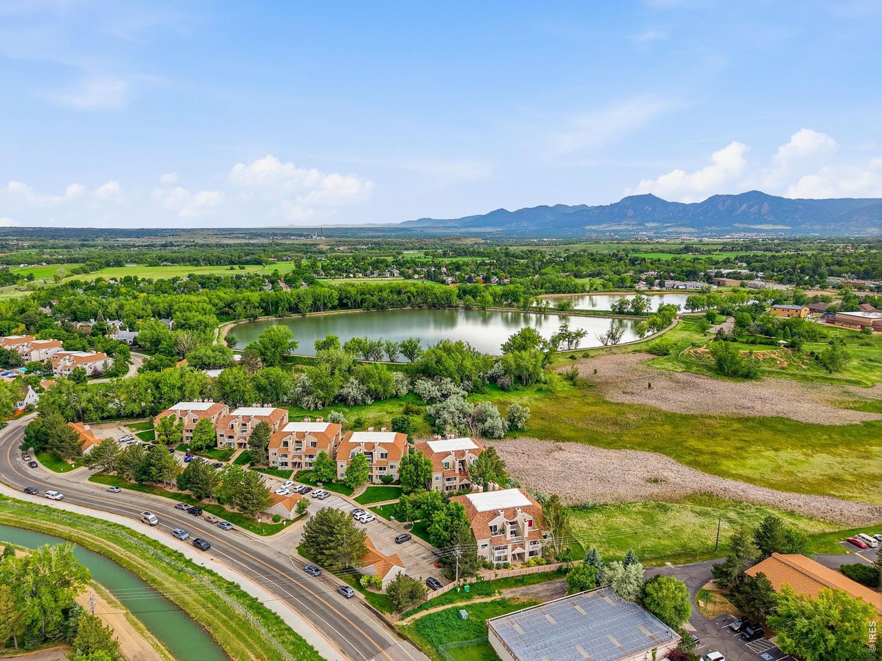 4985 Twin Lakes Road, Unit 94 Boulder, CO 80301 - Photo 2 of 29 The condo is on the front of the first buildling.