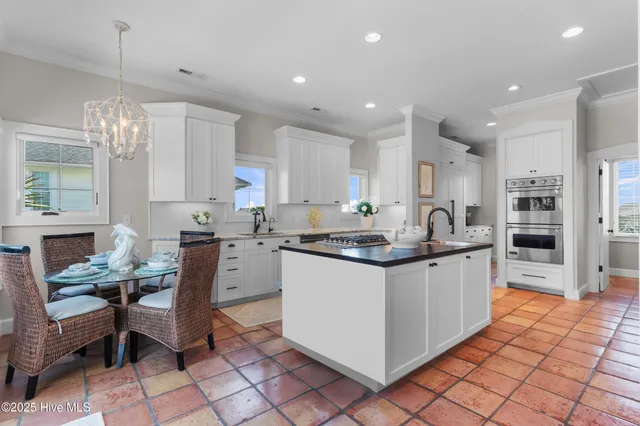 $6,900,000 | 6 Inlet Hook Road, Wilmington, NC 28411