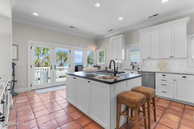 $6,900,000 | 6 Inlet Hook Road, Wilmington, NC 28411