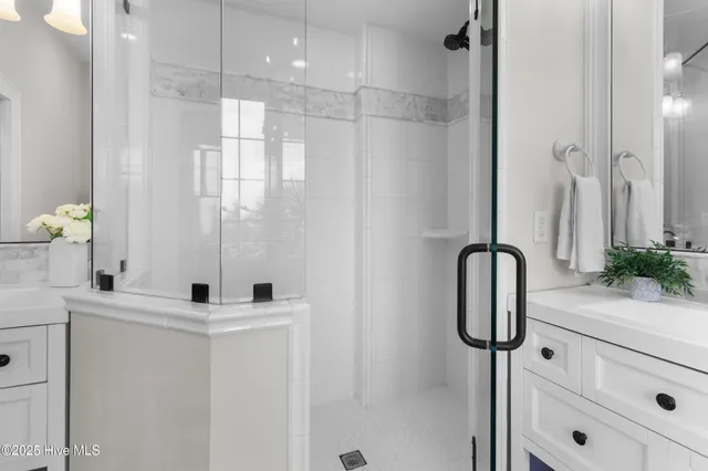 $6,900,000 | 6 Inlet Hook Road, Wilmington, NC 28411