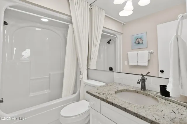 $6,900,000 | 6 Inlet Hook Road, Wilmington, NC 28411