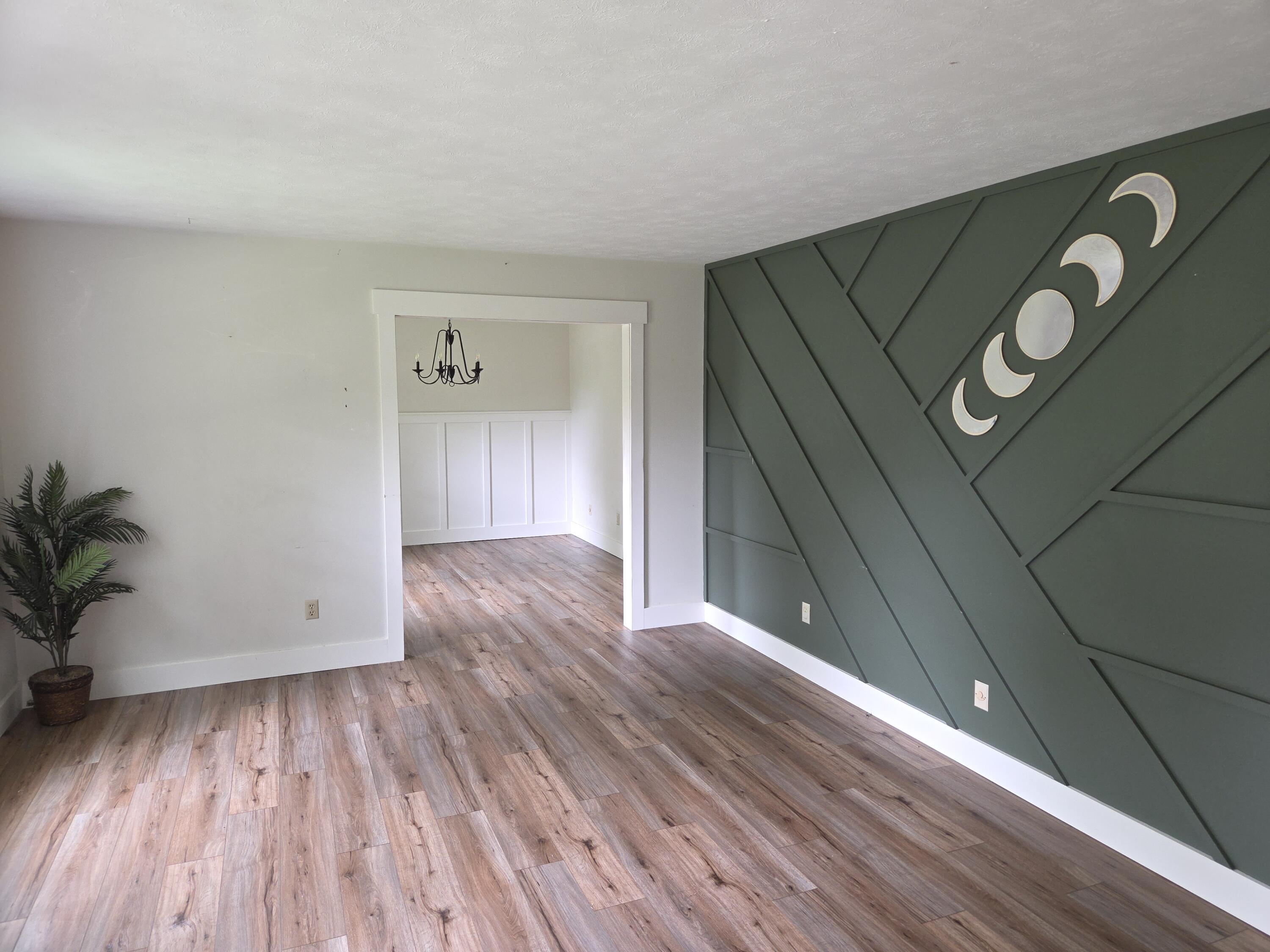 130 Rue Thierry Drive Paducah, KY 42001 - Photo 4 of 18 Living Room