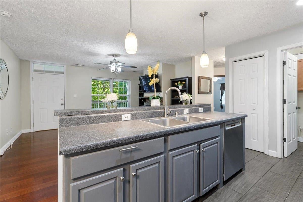 2271 Ridgeview Road Northwest Floyd, VA 24091 - Photo 21 of 67 Gallery Image 21