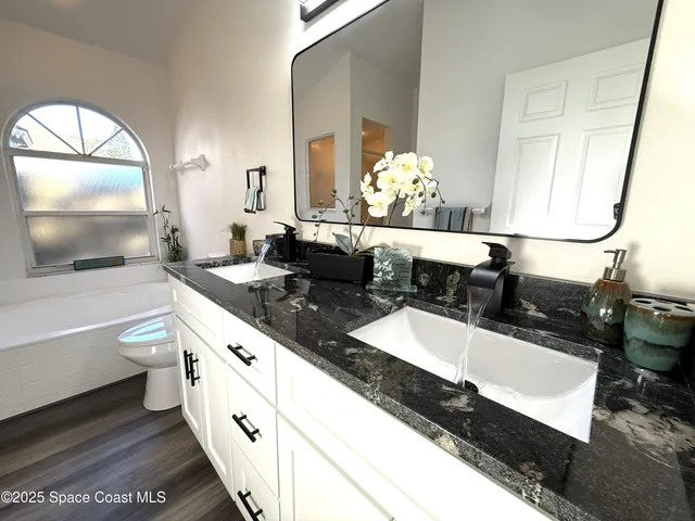 $389,000 | 2924 Pebble Creek Street, Melbourne, FL 32935