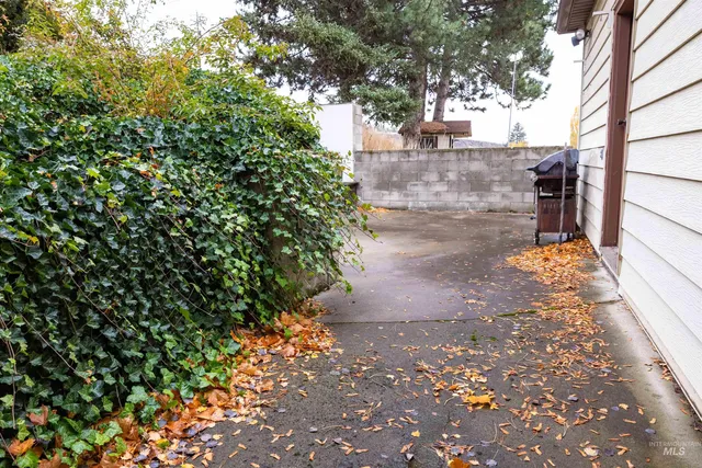 $395,000 | 410 Junction Cottonwood Id 83522, Cottonwood, ID 83522