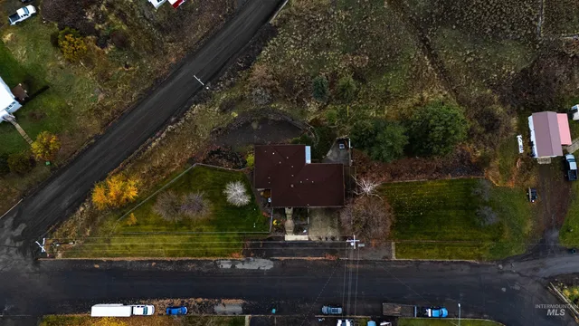 $395,000 | 410 Junction Cottonwood Id 83522, Cottonwood, ID 83522