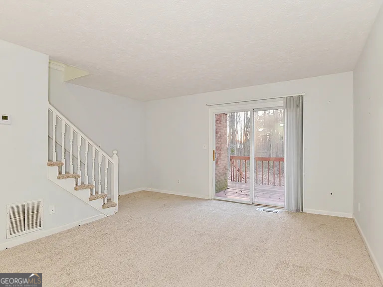 123-125 Curtis Road Lawrenceville, GA 30046 - Photo 2 of 8