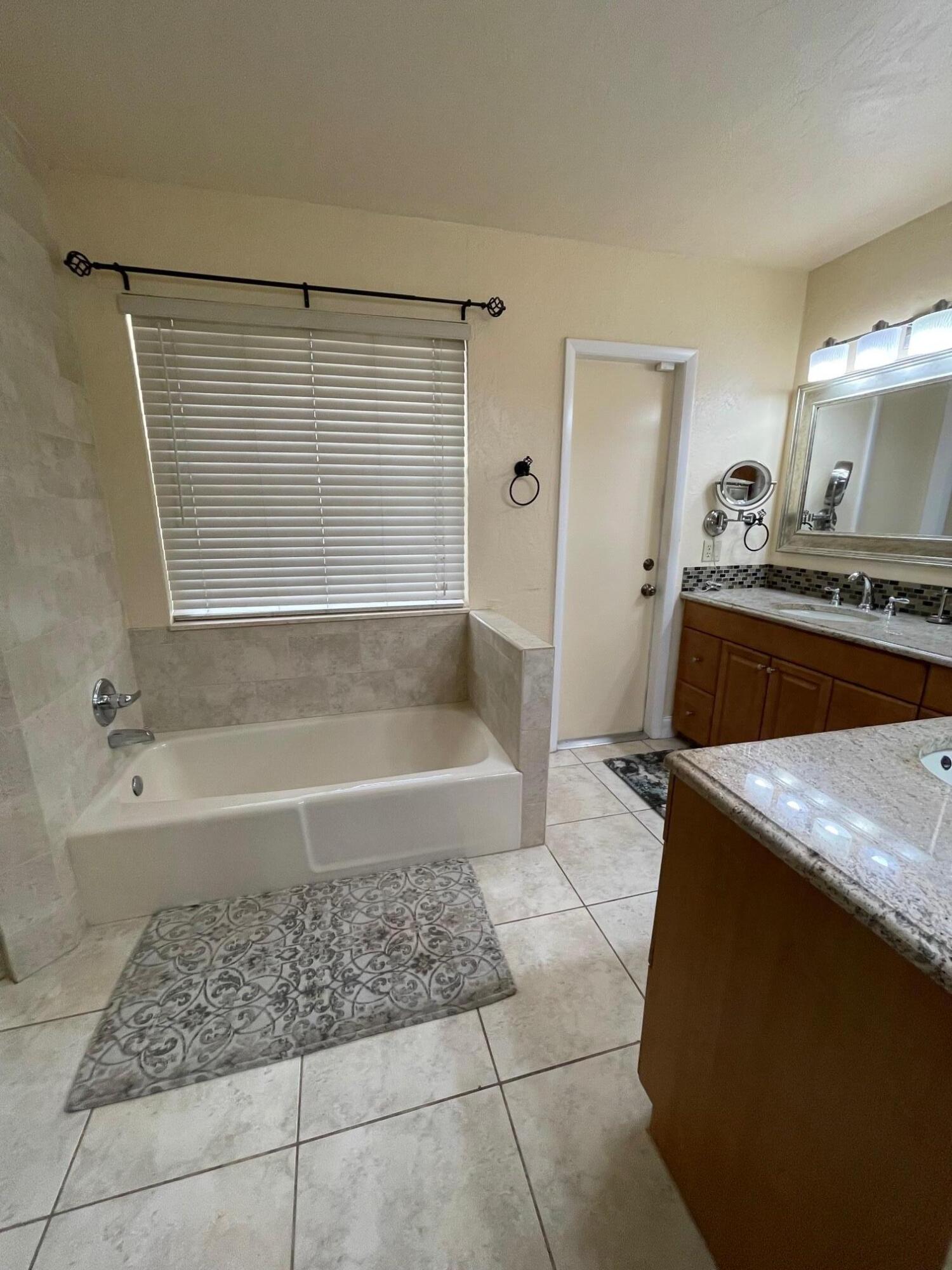 1203 Widgeon Road Wellington, FL 33414 - Photo 38 of 62 IMG_3046