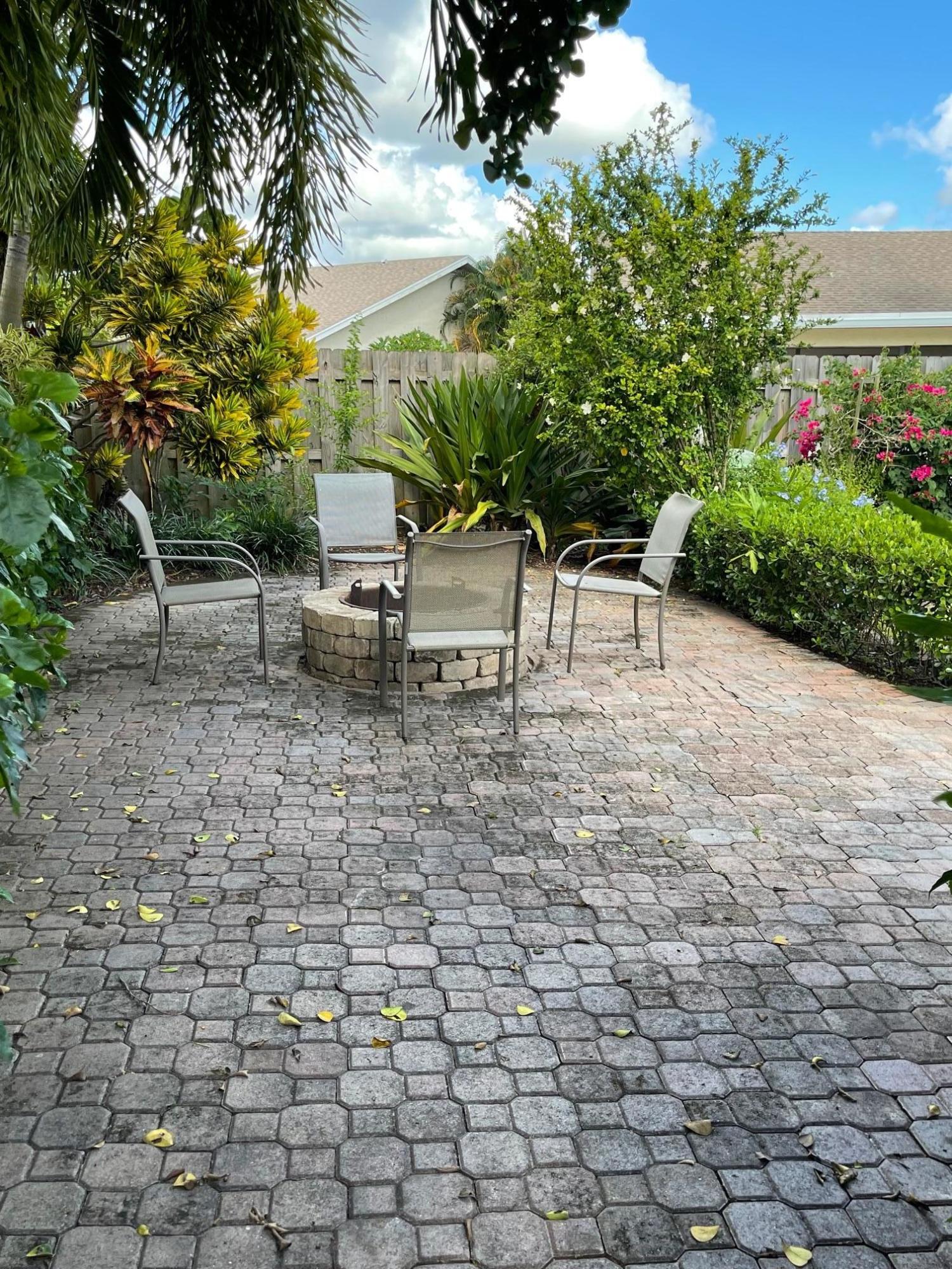 1203 Widgeon Road Wellington, FL 33414 - Photo 51 of 62 IMG_3057