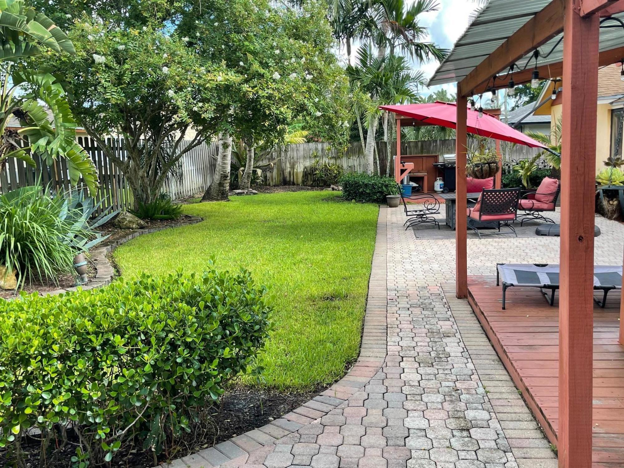 1203 Widgeon Road Wellington, FL 33414 - Photo 53 of 62 IMG_3059