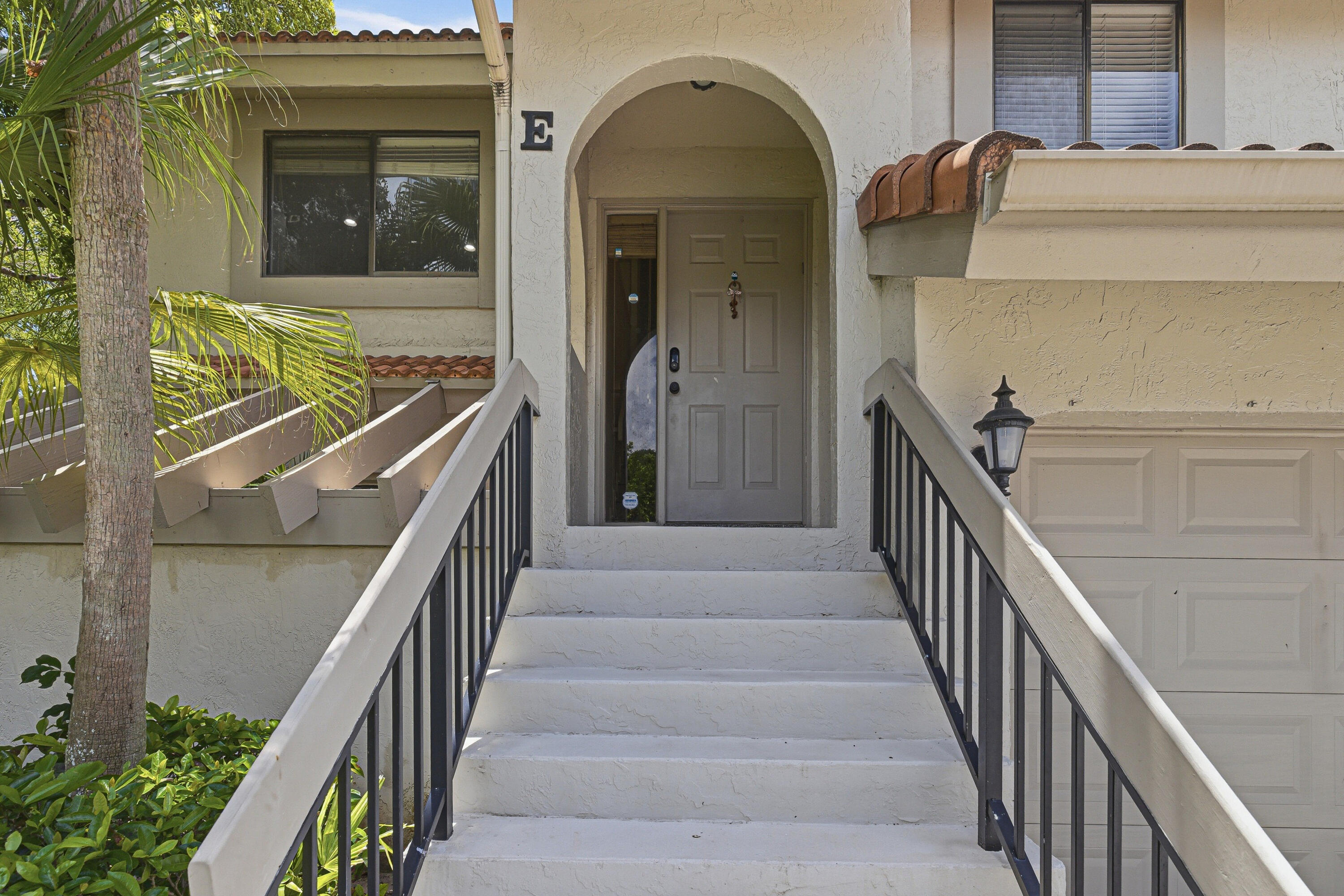 5530 Coach House Circle Boca Raton, FL 33486 - Photo 3 of 27 Front Home-C