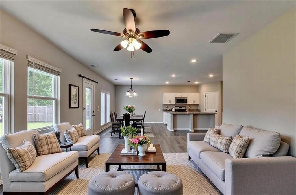 74 Mccall Way Monroe, GA 30655 - Photo 4 of 38