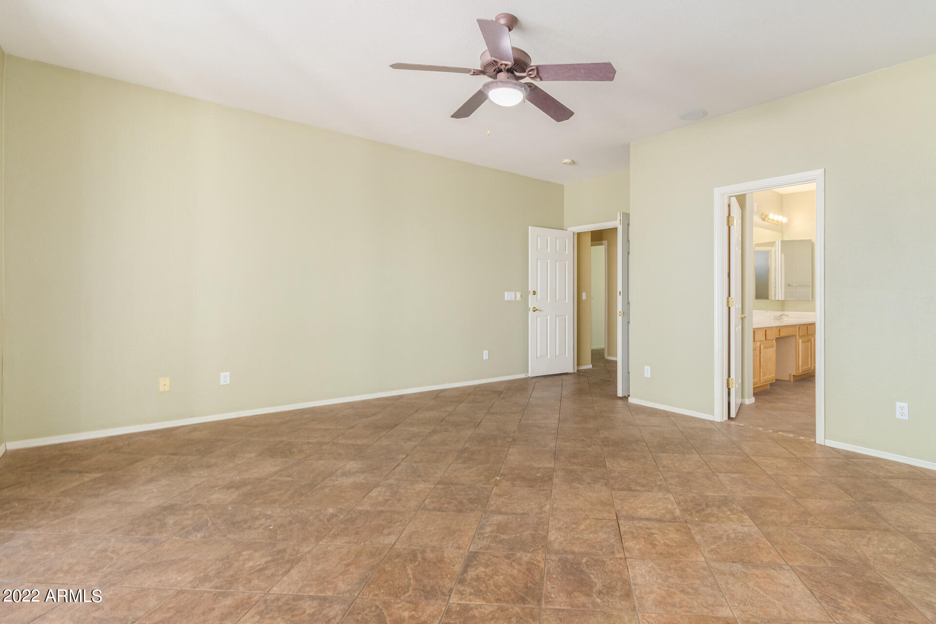2438 East Fremont Road Phoenix, AZ 85042 - Photo 19 of 45 20 - Fremont
