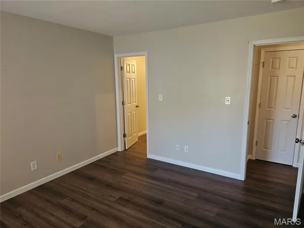 $1,295 | 17052 Sandalwood Creek Drive, Unit E, Glencoe, MO 63038