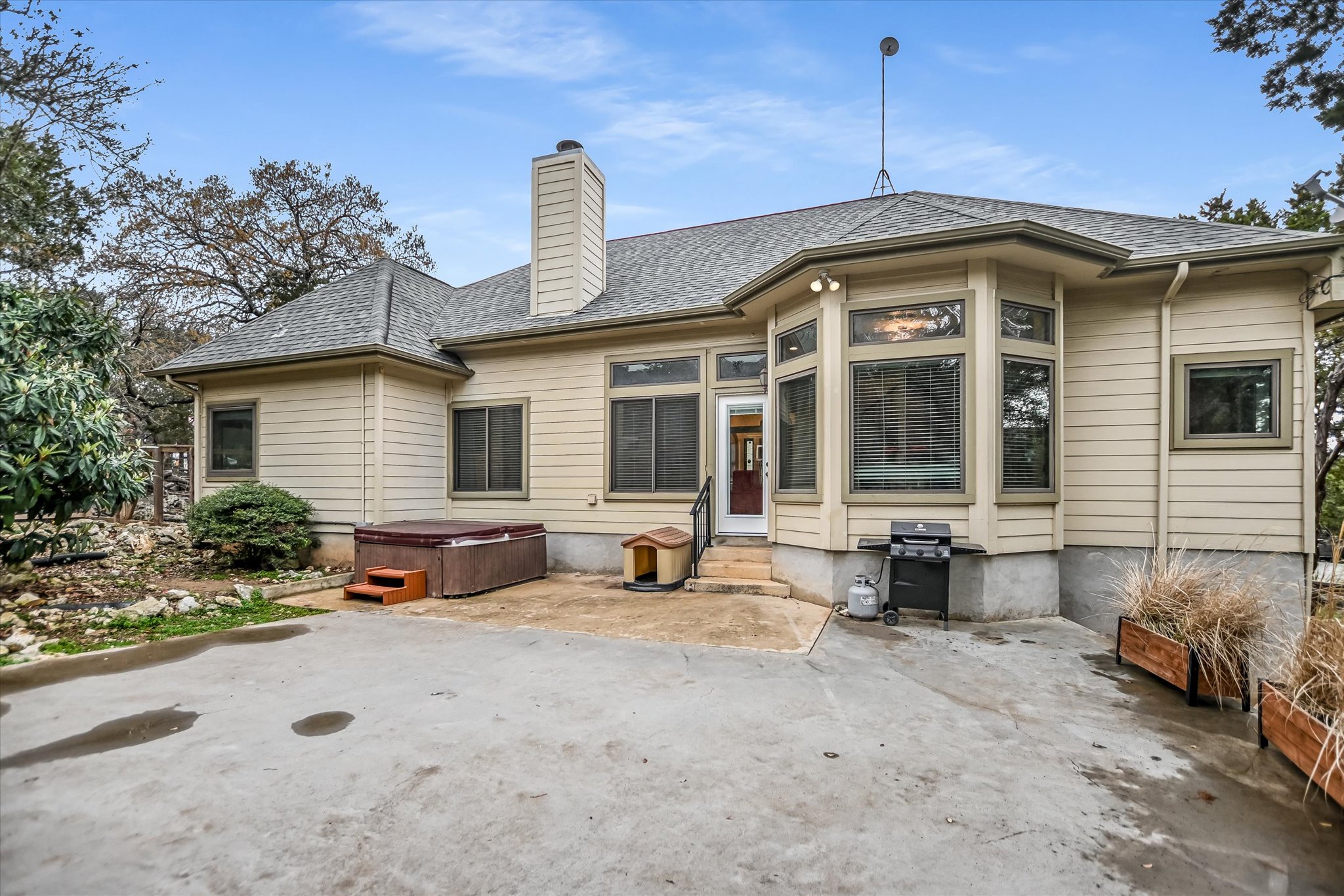 12 Springwood Circle Wimberley, TX 78676 - Photo 16 of 20