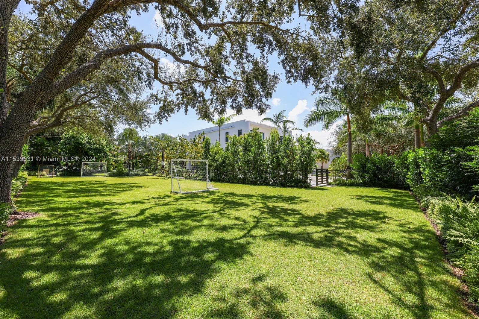 5840 Moss Ranch Road Pinecrest, FL 33156 - Photo 5 of 83 a view of a trees with a big yard