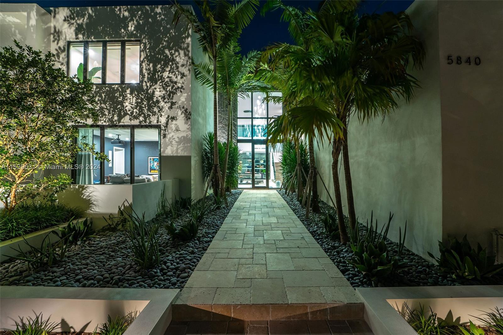 5840 Moss Ranch Road Pinecrest, FL 33156 - Photo 62 of 83 front view of a house