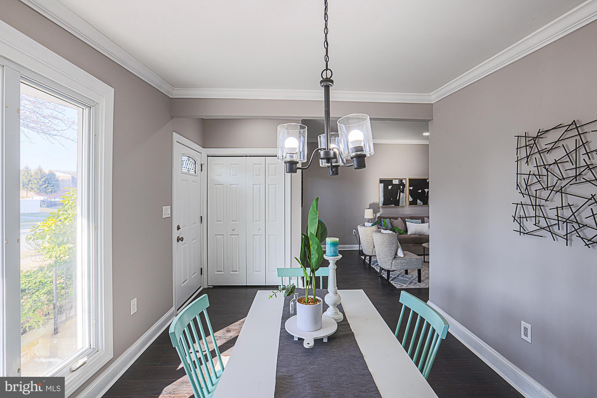 6853 Queens Ferry Road Baltimore, MD 21239 - Photo 8 of 53 Dining Room/ Front Room