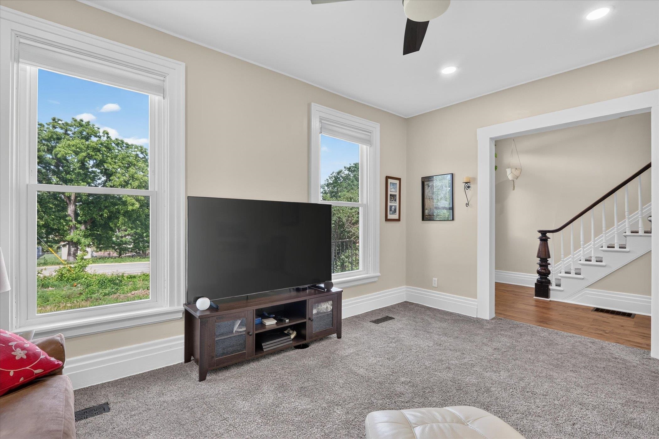2458 South Madison Road Beloit, WI 53511 - Photo 16 of 51