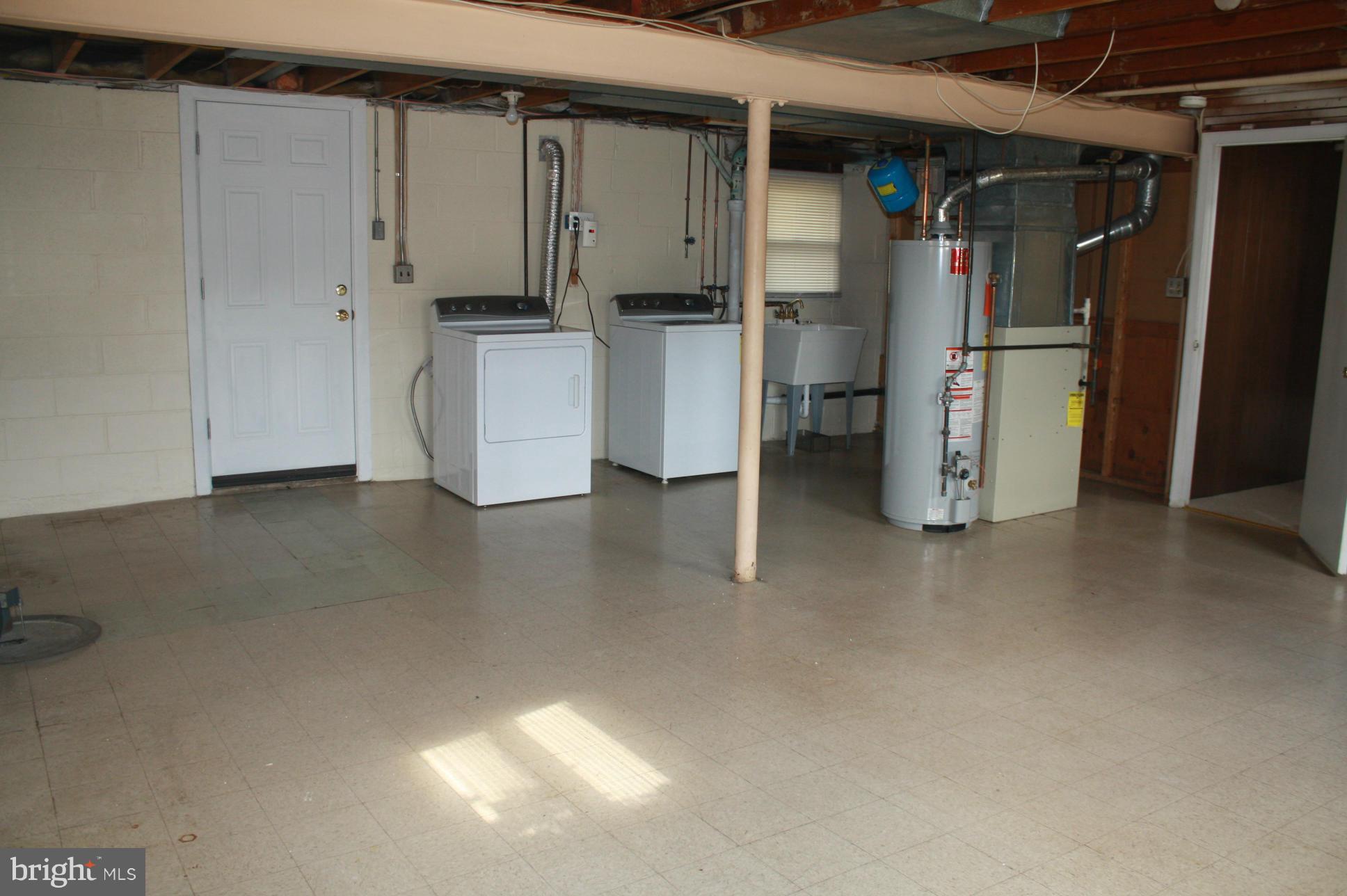 514 Nollmeyer Road Baltimore, MD 21220 - Photo 14 of 26 Basement