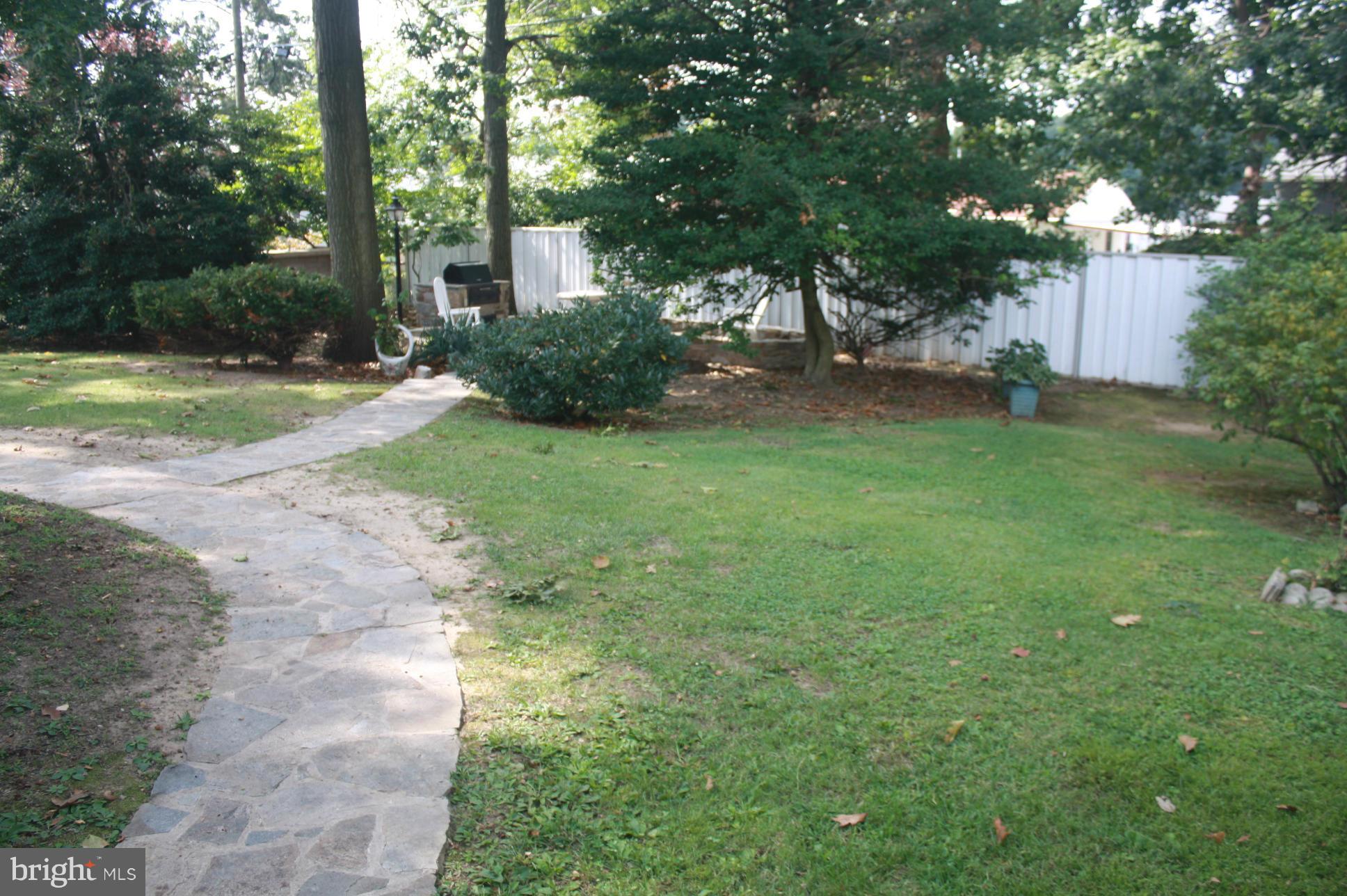 514 Nollmeyer Road Baltimore, MD 21220 - Photo 18 of 26 Exterior (Rear)