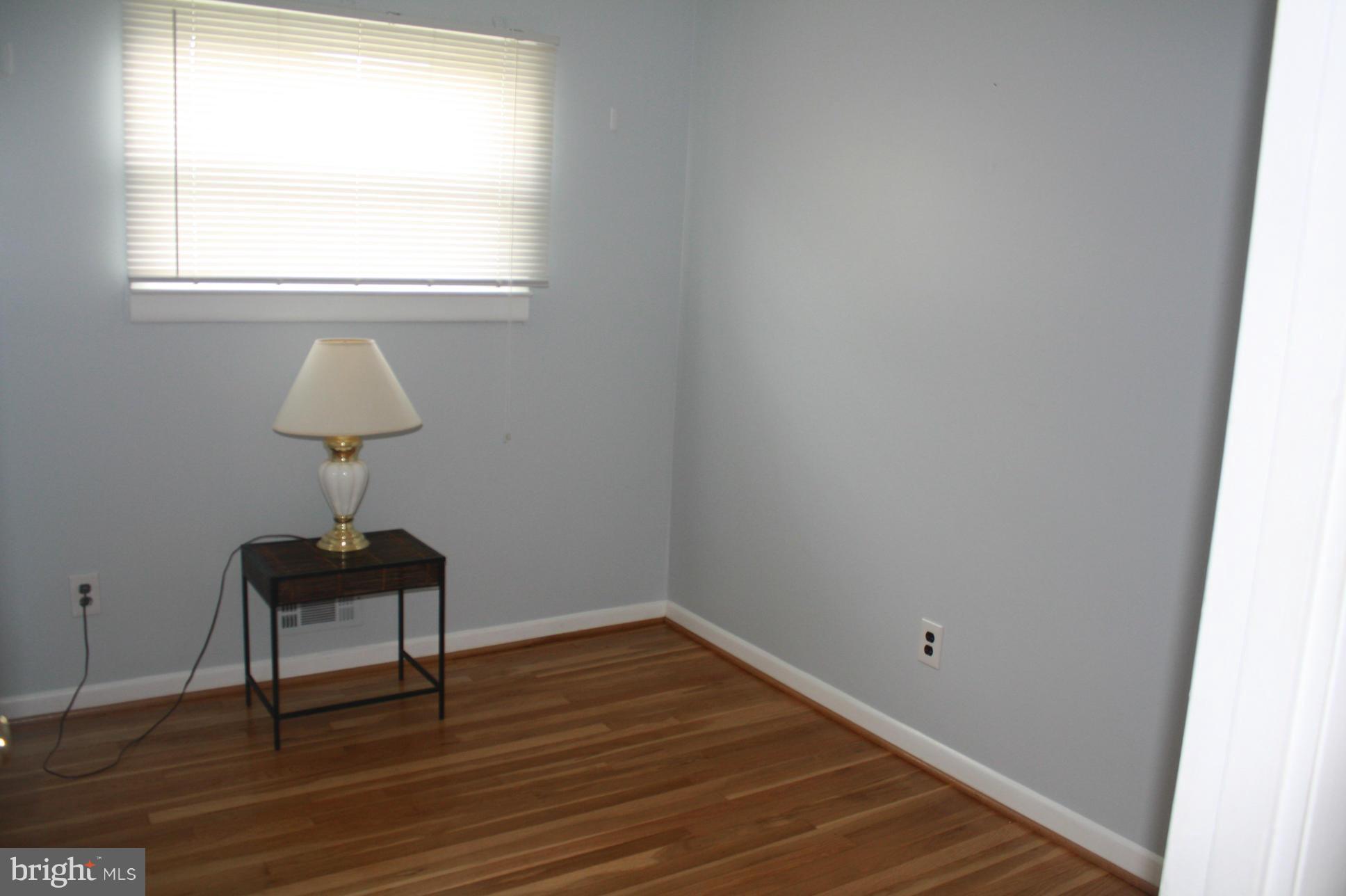514 Nollmeyer Road Baltimore, MD 21220 - Photo 8 of 26 Bedroom