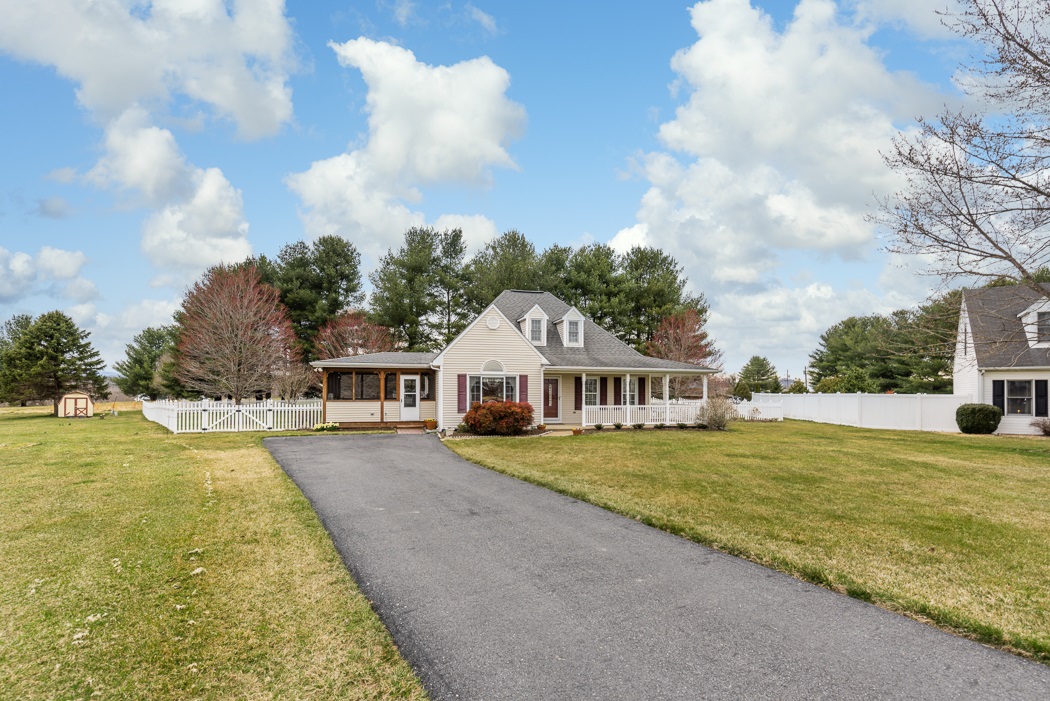 35 State Rte 1381 Stuarts Draft, VA 24477 - Photo 2 of 54 Gallery Image 2