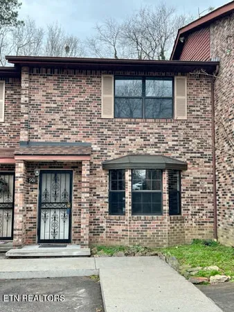 $225,000 | 810 Highland Drive, Unit 901, Knoxville, TN 37912