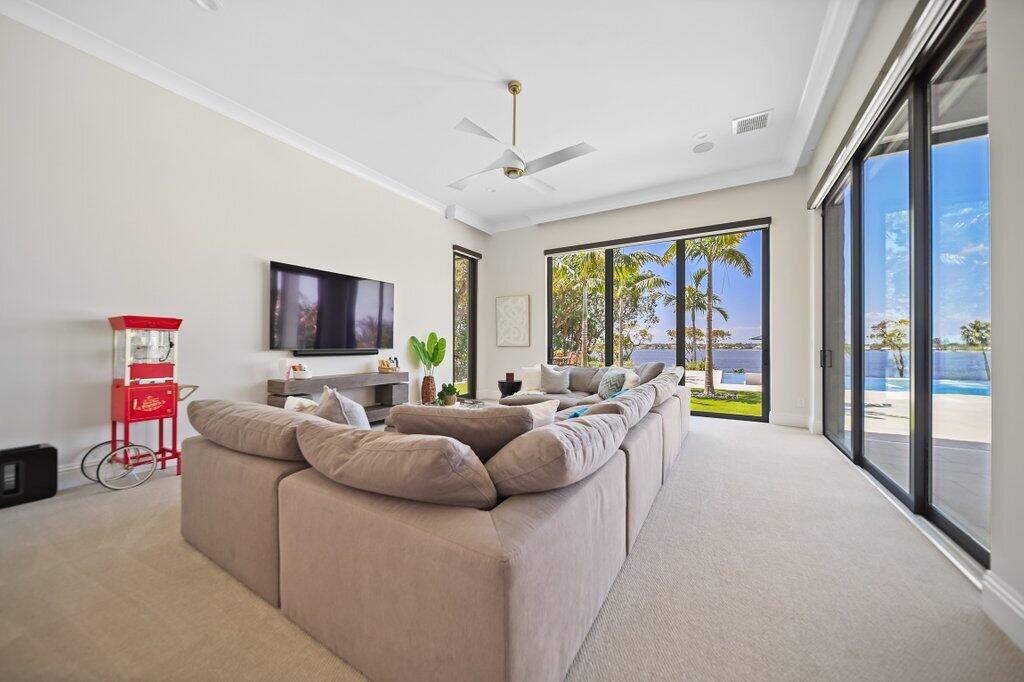 81 South River Road Stuart, FL 34996 - Photo 52 of 78 family2.jpg-SMALL