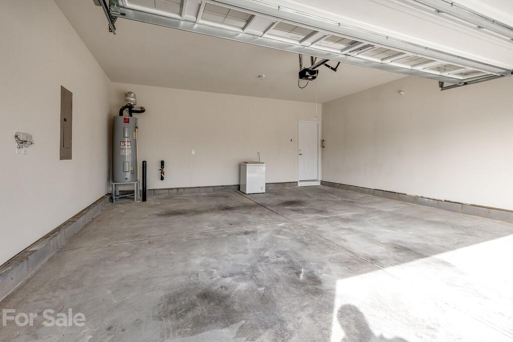 1592 Spring Blossom Trail Fort Mill, SC 29708 - Photo 7 of 36 a view of a room with gym equipment