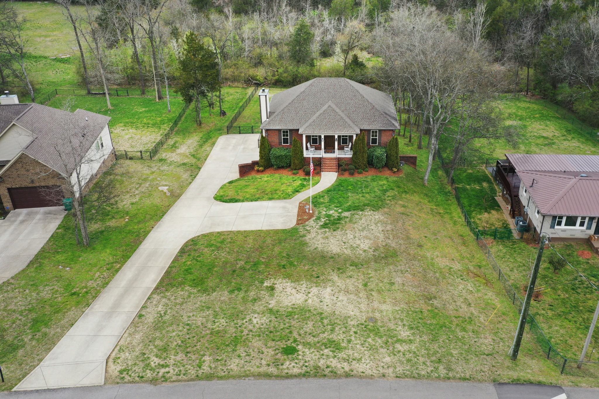137 Spring Hill Road Mount Juliet, TN 37122 - Photo 27 of 32 Gallery Image 27