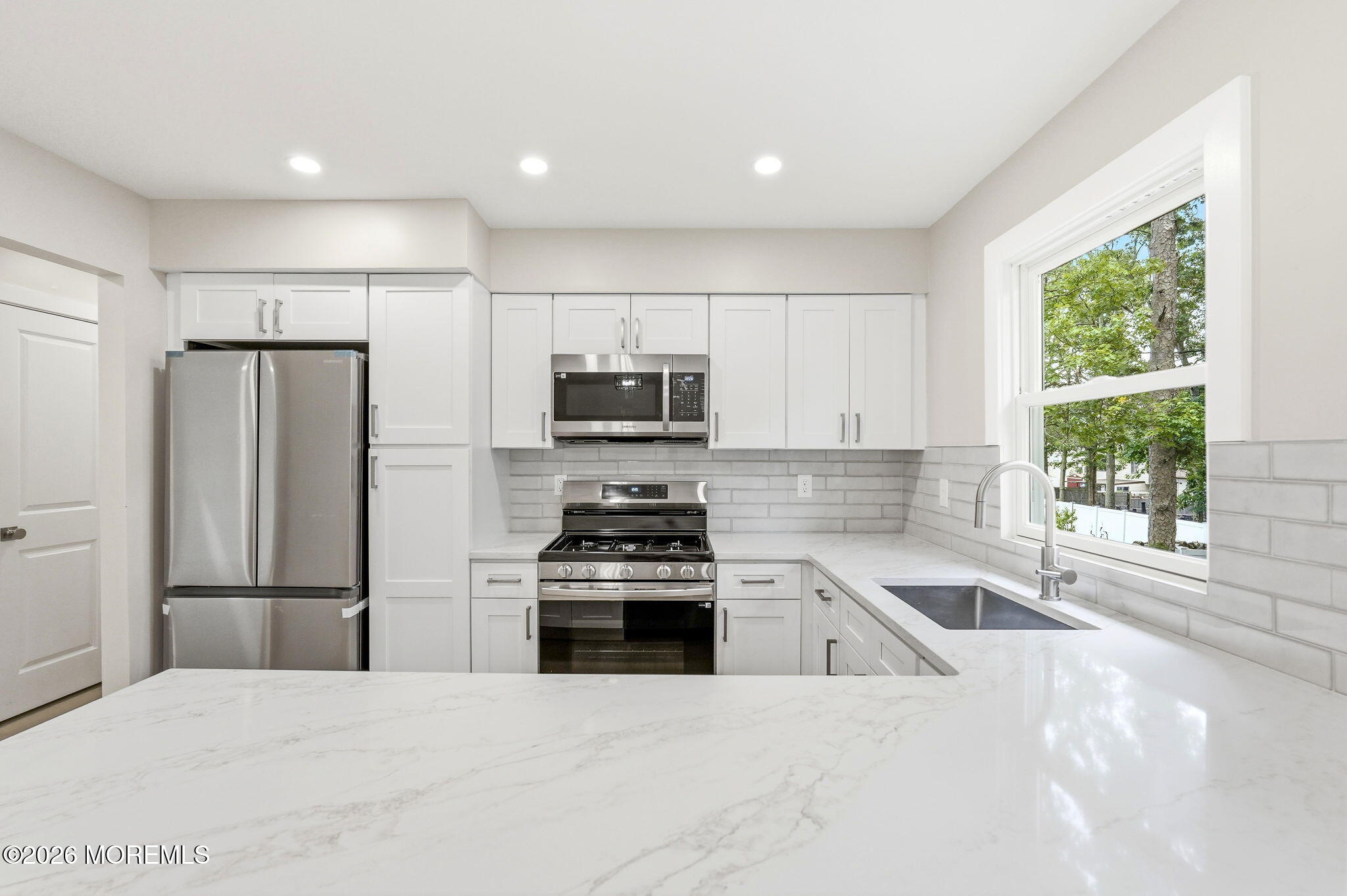 60 Woodland Road Bayville, NJ 08721 - Photo 22 of 47 15-web-or-mls-60 Woodland Rd18