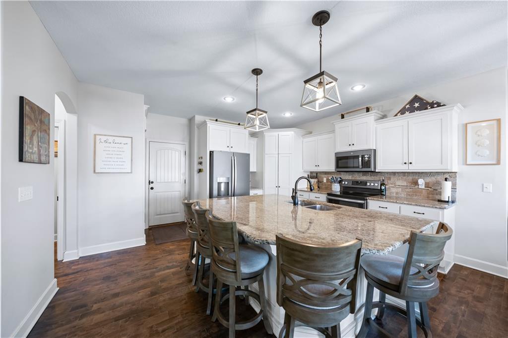 19276 West 210th Street Spring Hill, KS 66083 - Photo 8 of 35