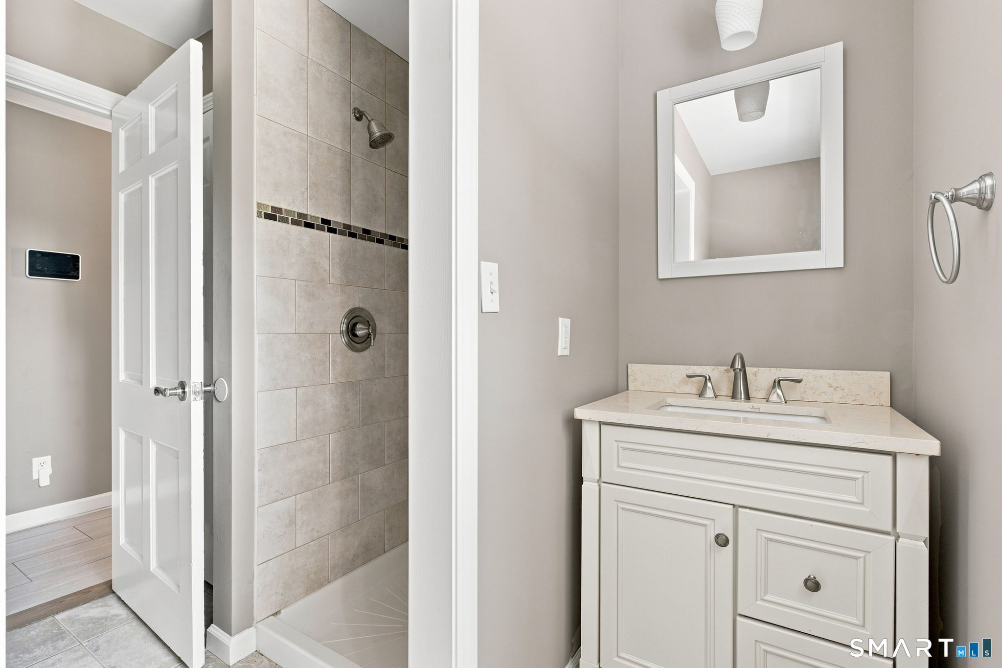 400 Old Day Hill Road Windsor, CT 06095 - Photo 15 of 35 Bathroom on main level