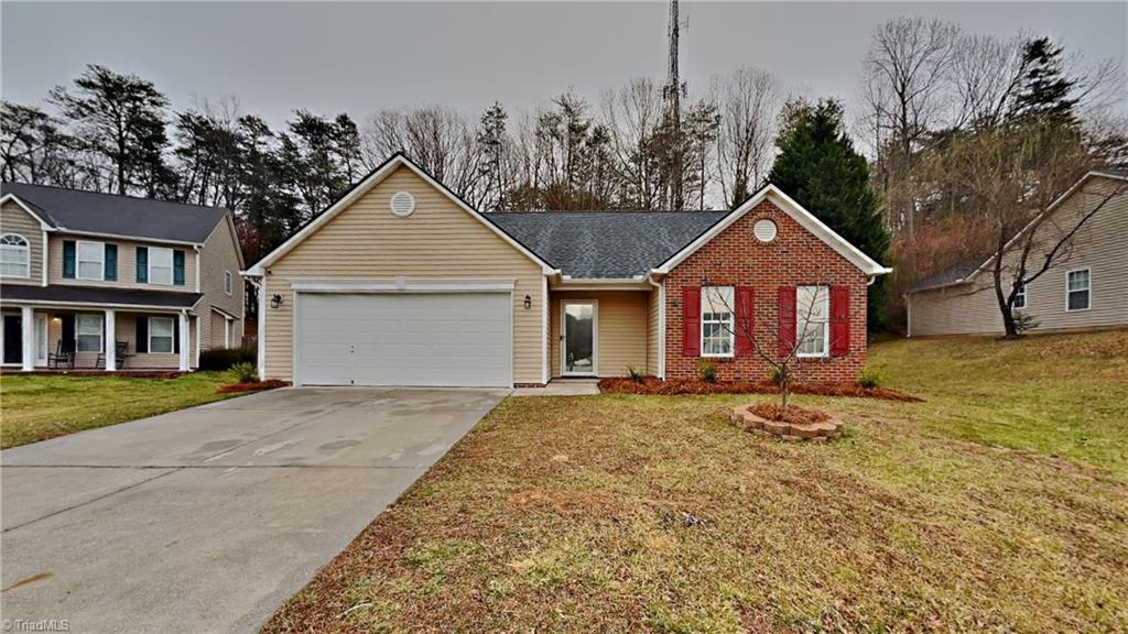 4675 Carlton Court, Walkertown, NC 27051 Compass