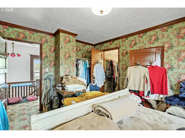 a view of a living room