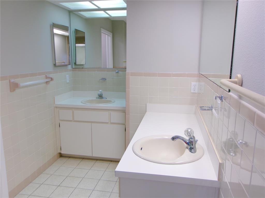 11604 Versailles Lane, Unit 60 Port Richey, FL 34668 - Photo 14 of 20