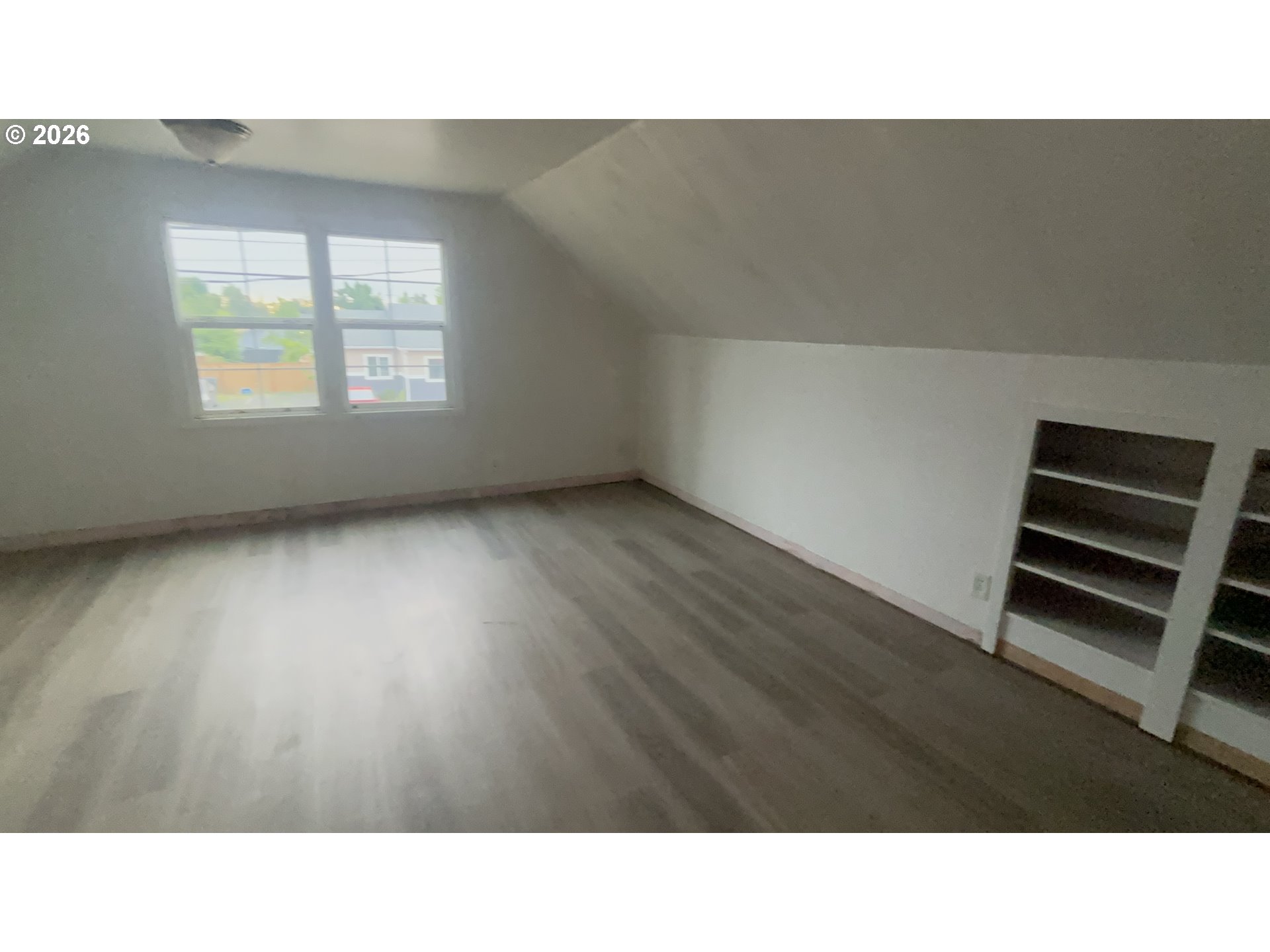 395 36th Street Springfield, OR 97478 - Photo 12 of 15