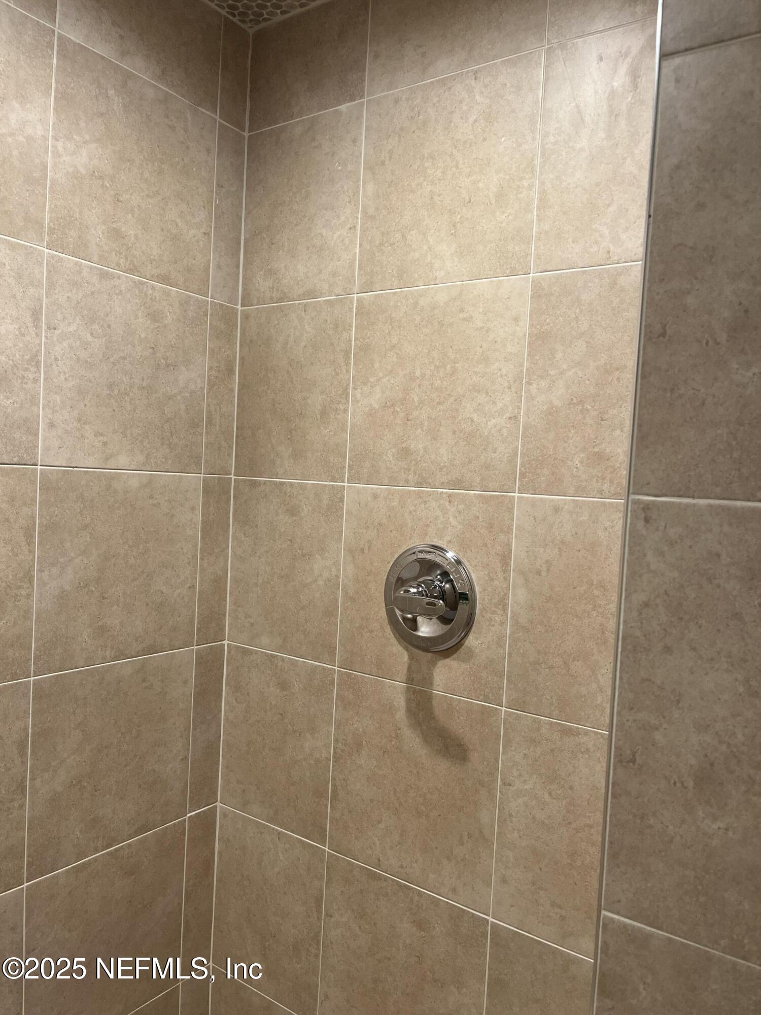 86183 Meadowfield Bluffs Road Yulee, FL 32097 - Photo 68 of 84 Newly renovated guest bathroom 3