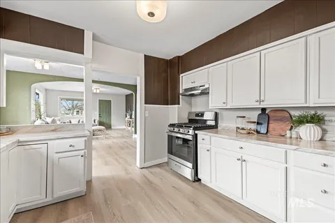 $375,000 | 512 9th Avenue South, Nampa, ID 83651