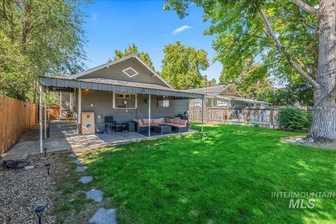 $375,000 | 512 9th Avenue South, Nampa, ID 83651