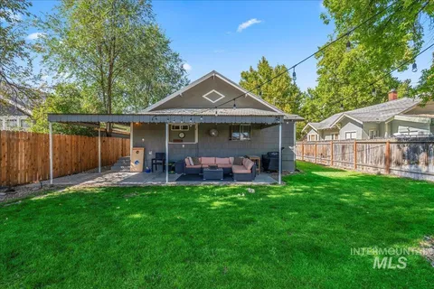 $375,000 | 512 9th Avenue South, Nampa, ID 83651