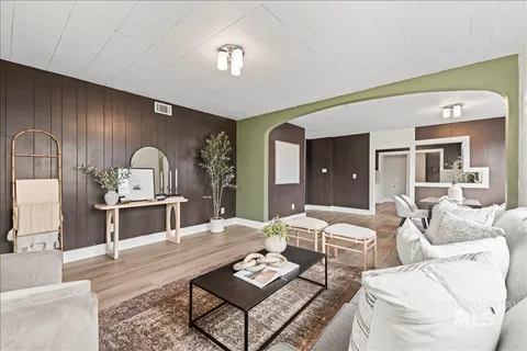 $375,000 | 512 9th Avenue South, Nampa, ID 83651