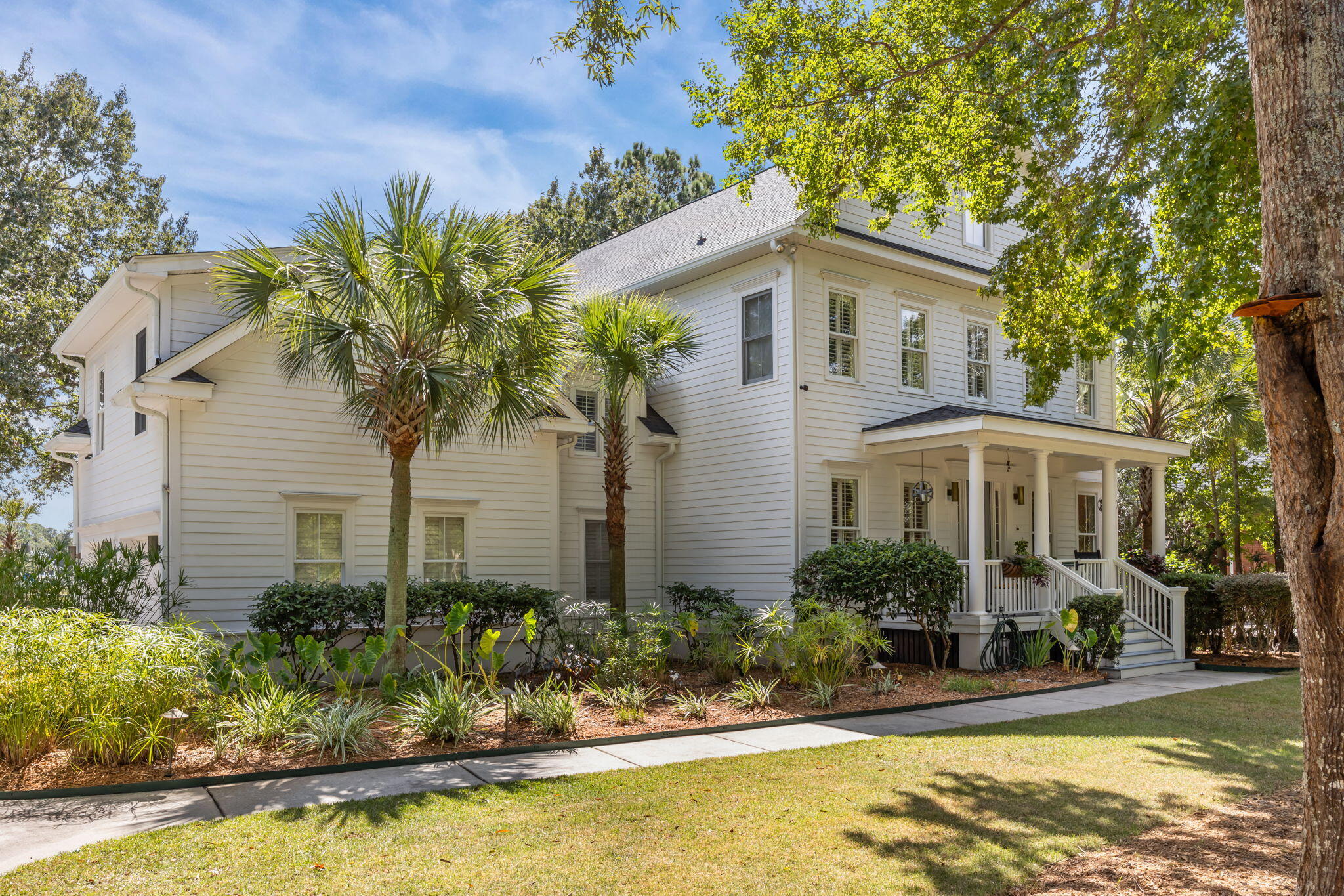 1756 Greens Point Court Mount Pleasant, SC 29466 - Photo 3 of 39 Curb appeal