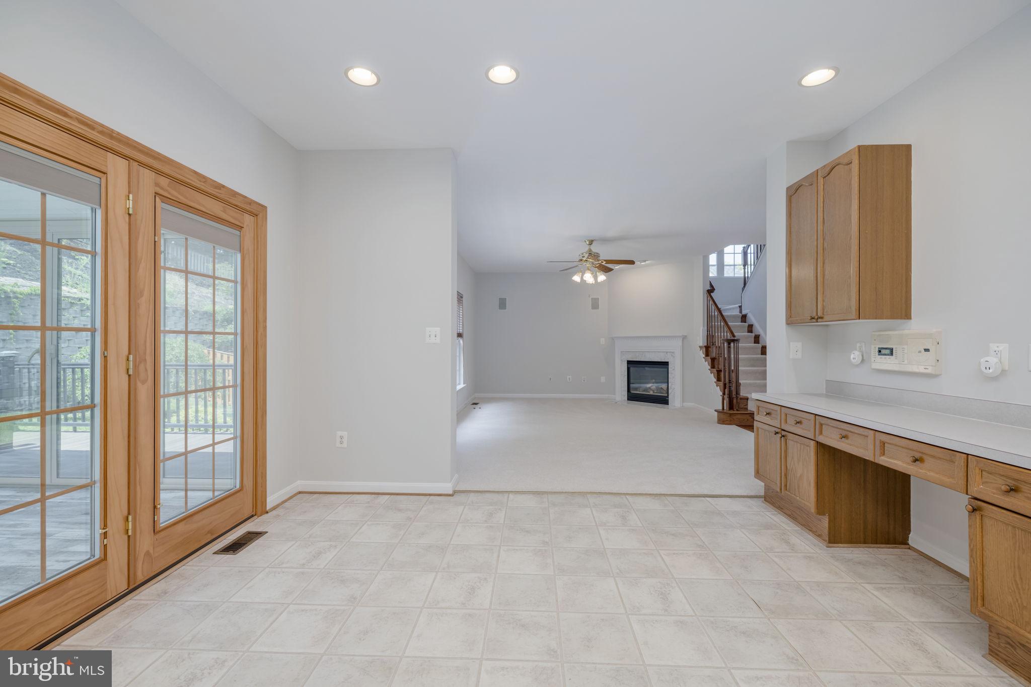 6090 Deer Ridge Trail Springfield, VA 22150 - Photo 20 of 57 Breakfast Area