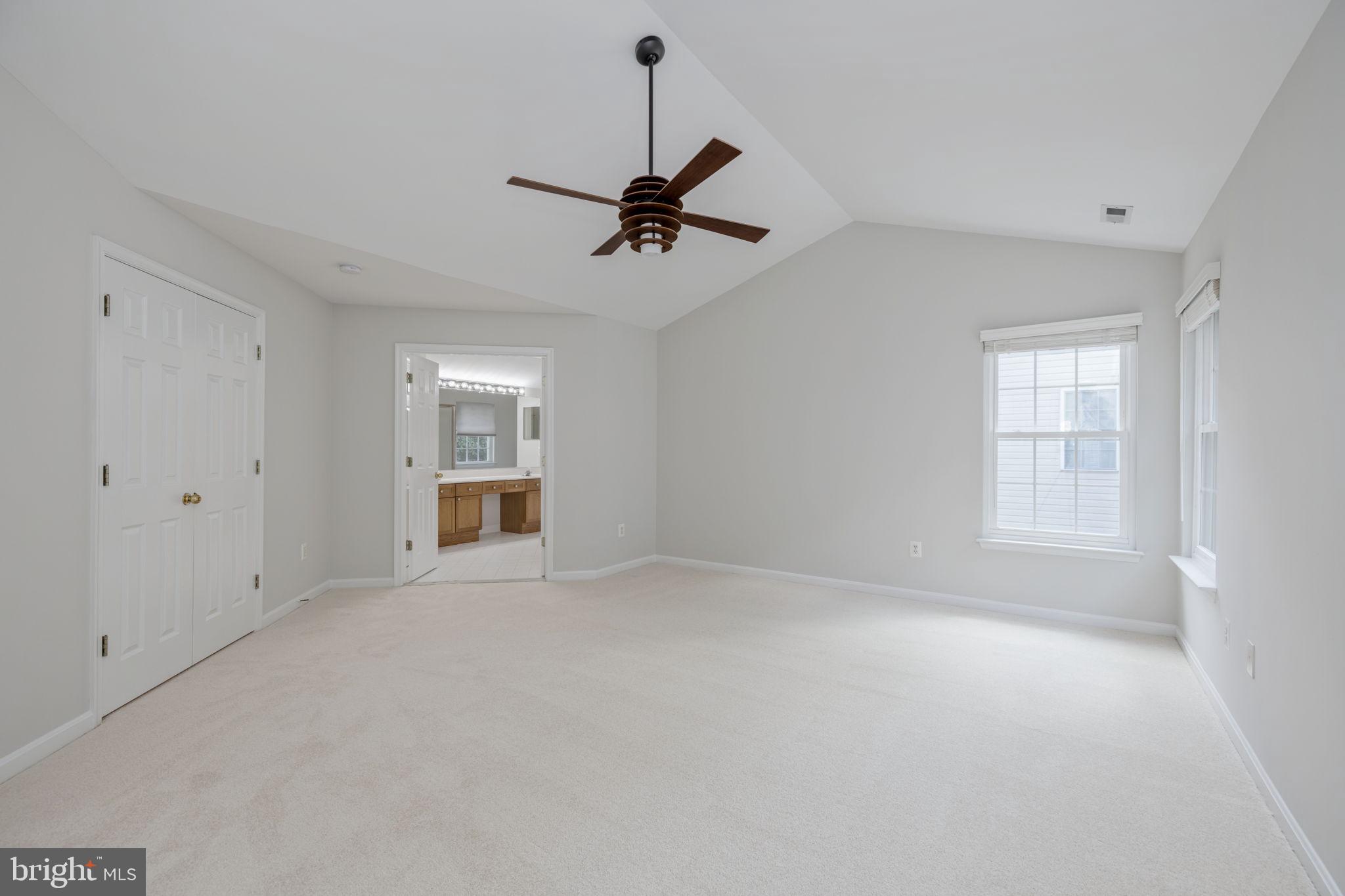6090 Deer Ridge Trail Springfield, VA 22150 - Photo 29 of 57 Owner's Suite
